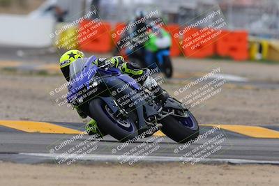 media/Jan-15-2023-SoCal Trackdays (Sun) [[c1237a034a]]/Turn 2 Set 1 (1145am)/